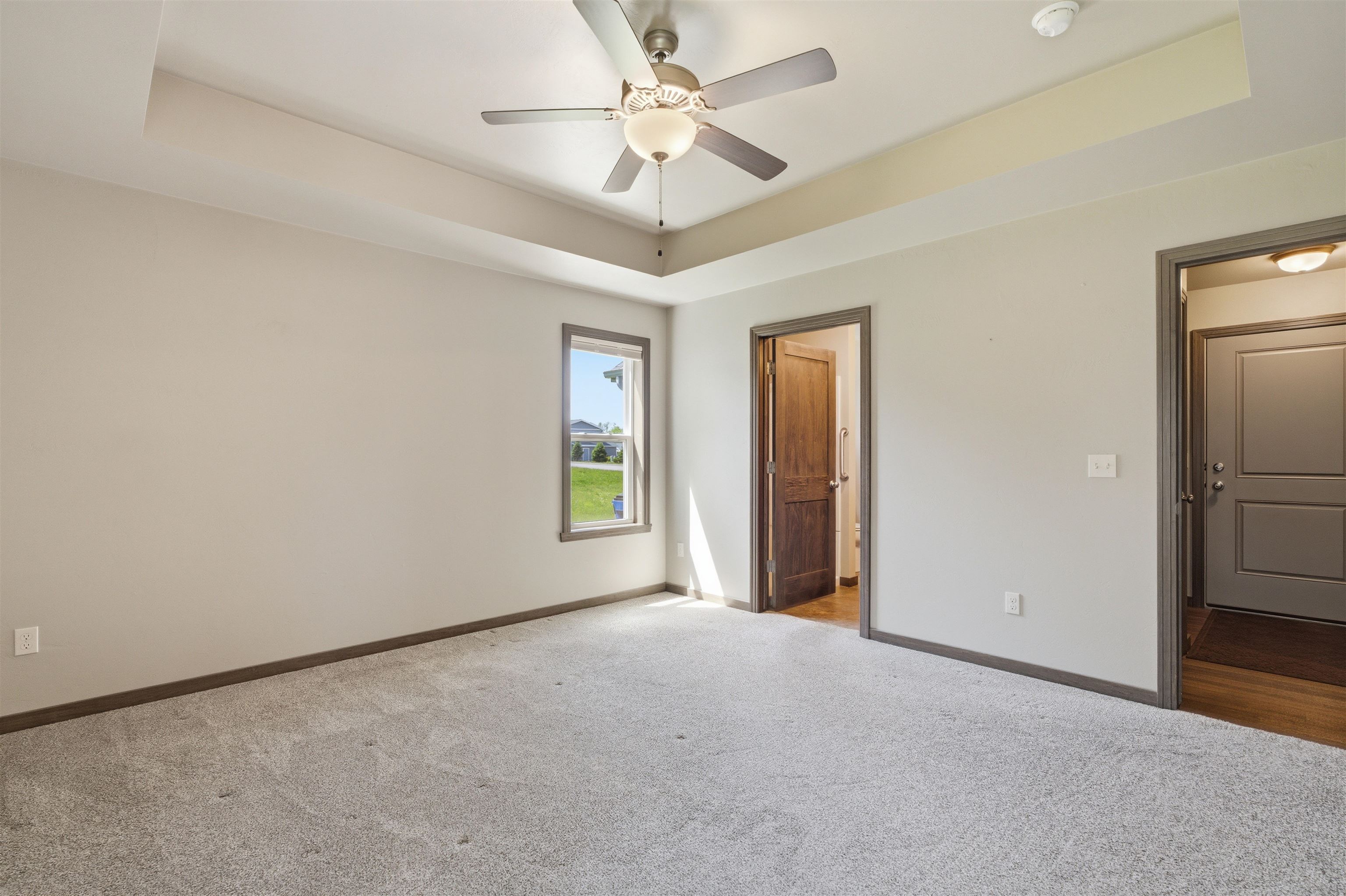 107 BROOKWOOD Drive