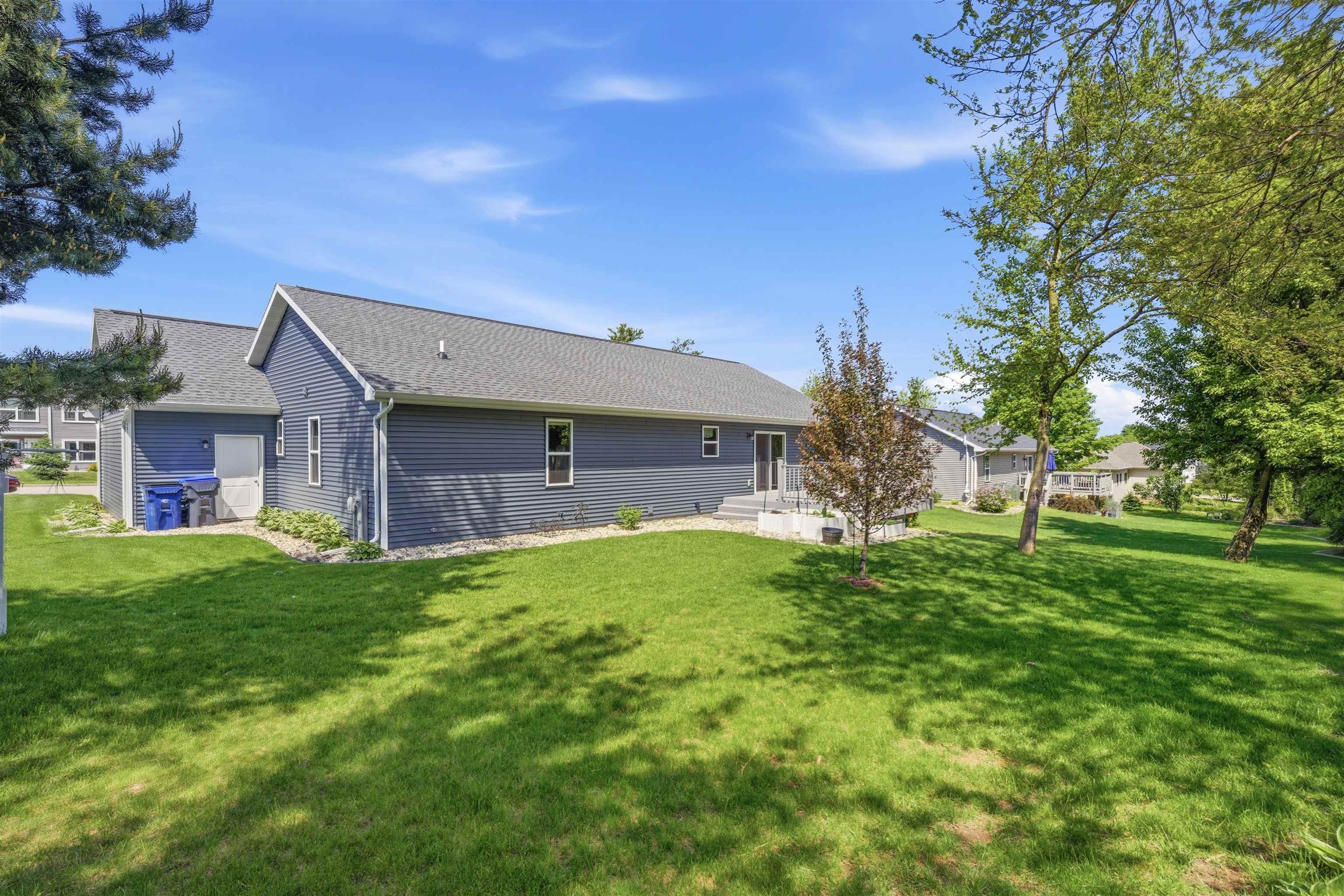 107 BROOKWOOD Drive