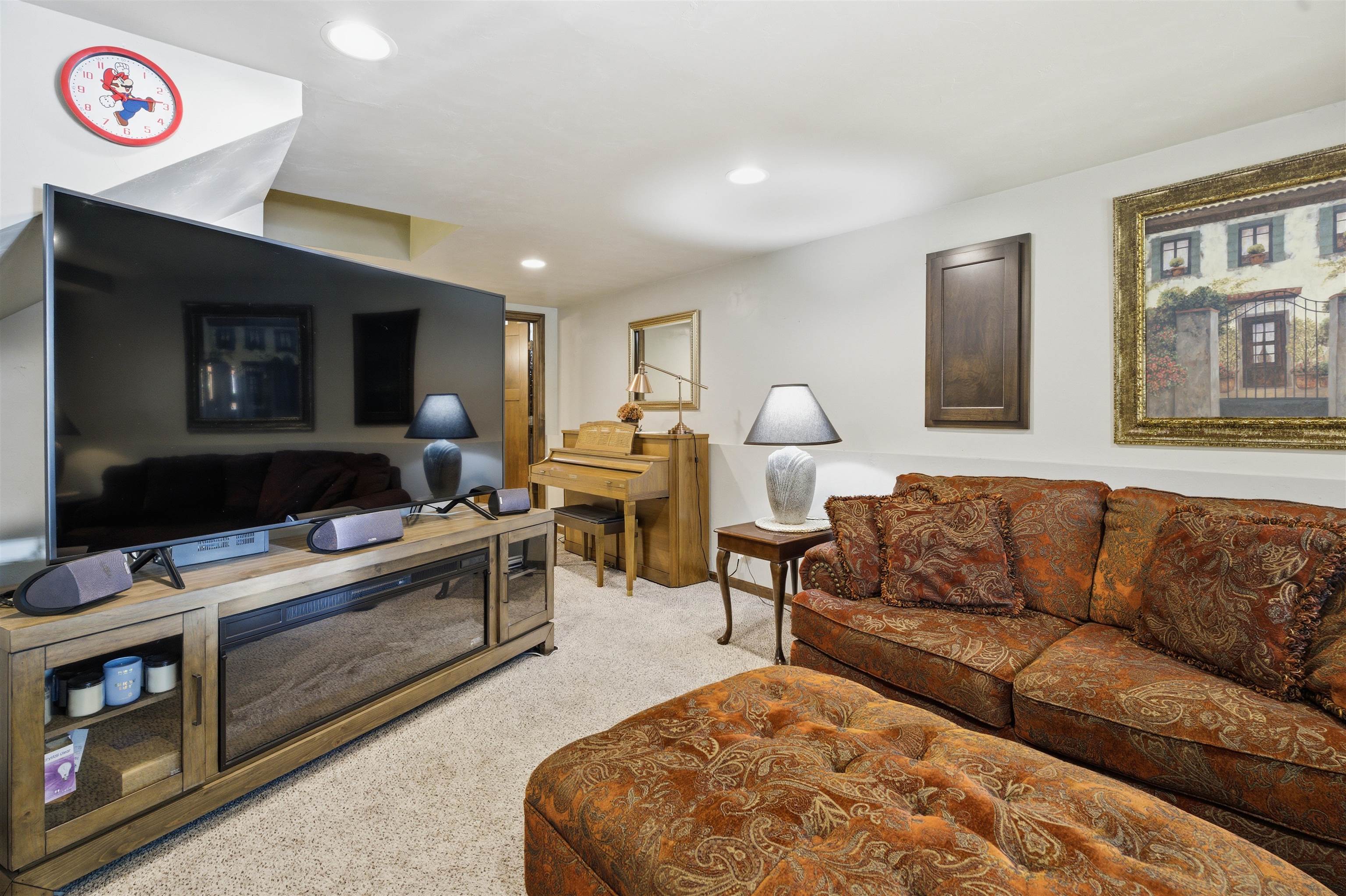 11 KOOLS Court