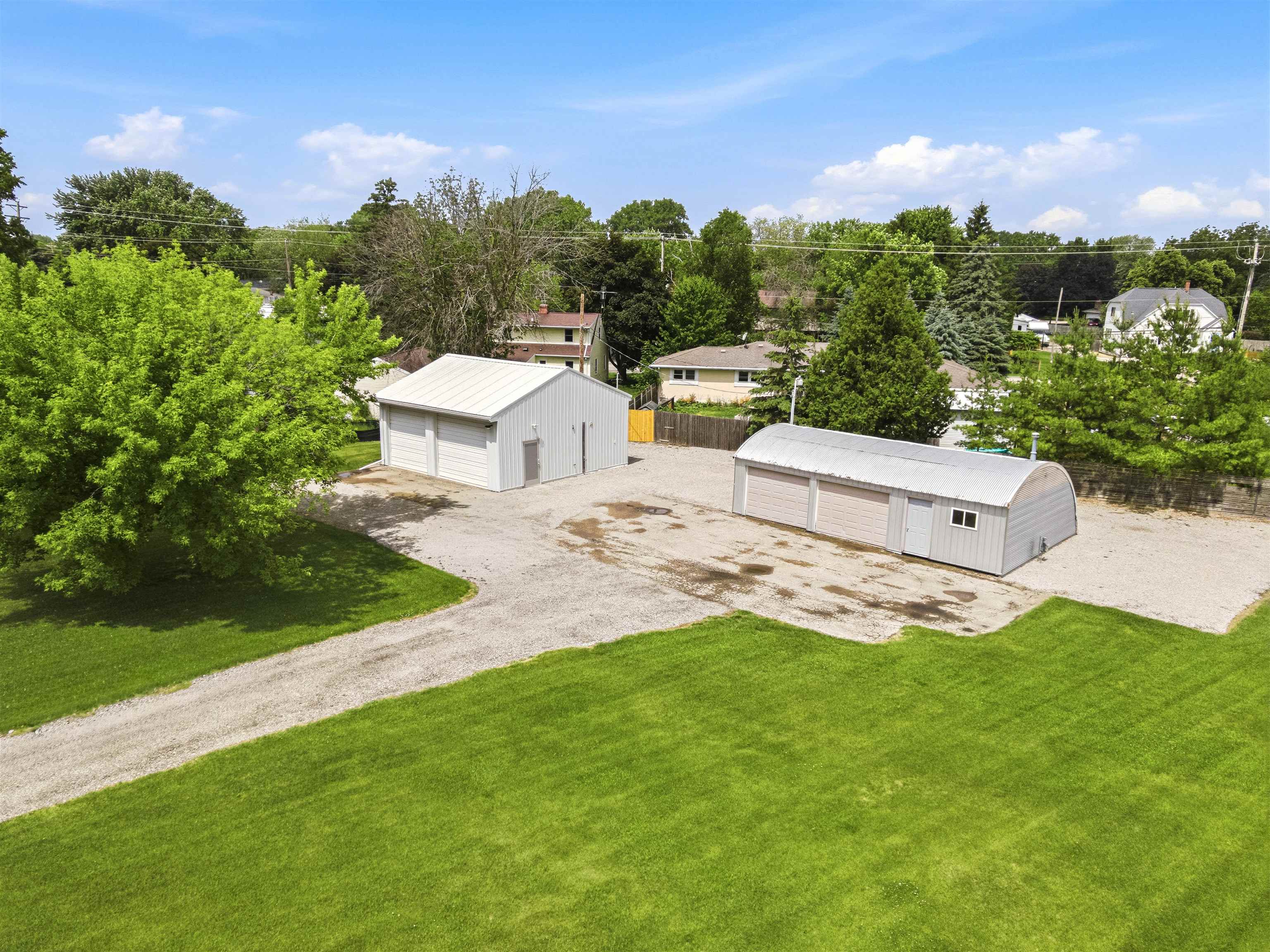 1250 PLANK Road