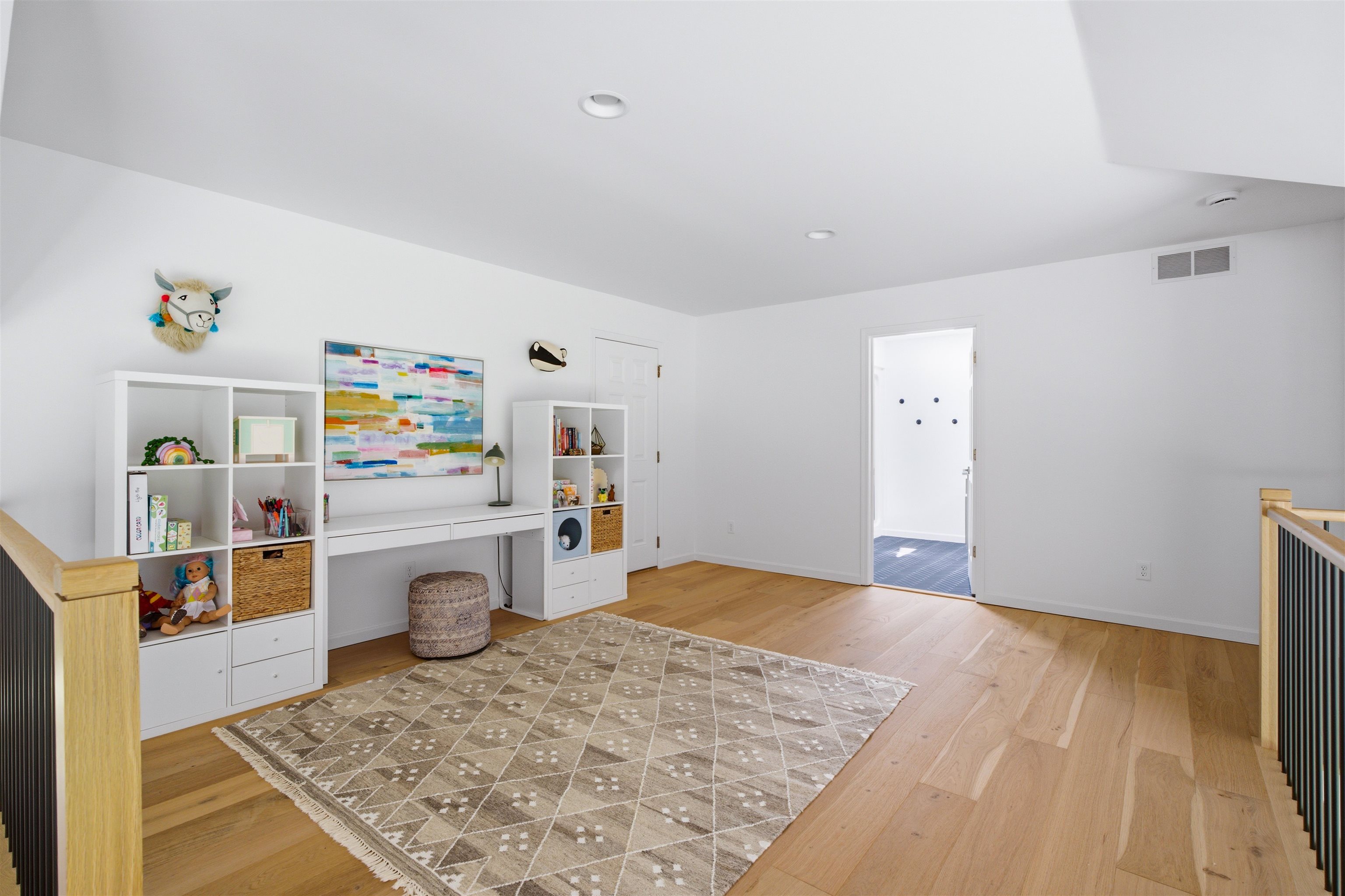 935 BRIGHTON Drive