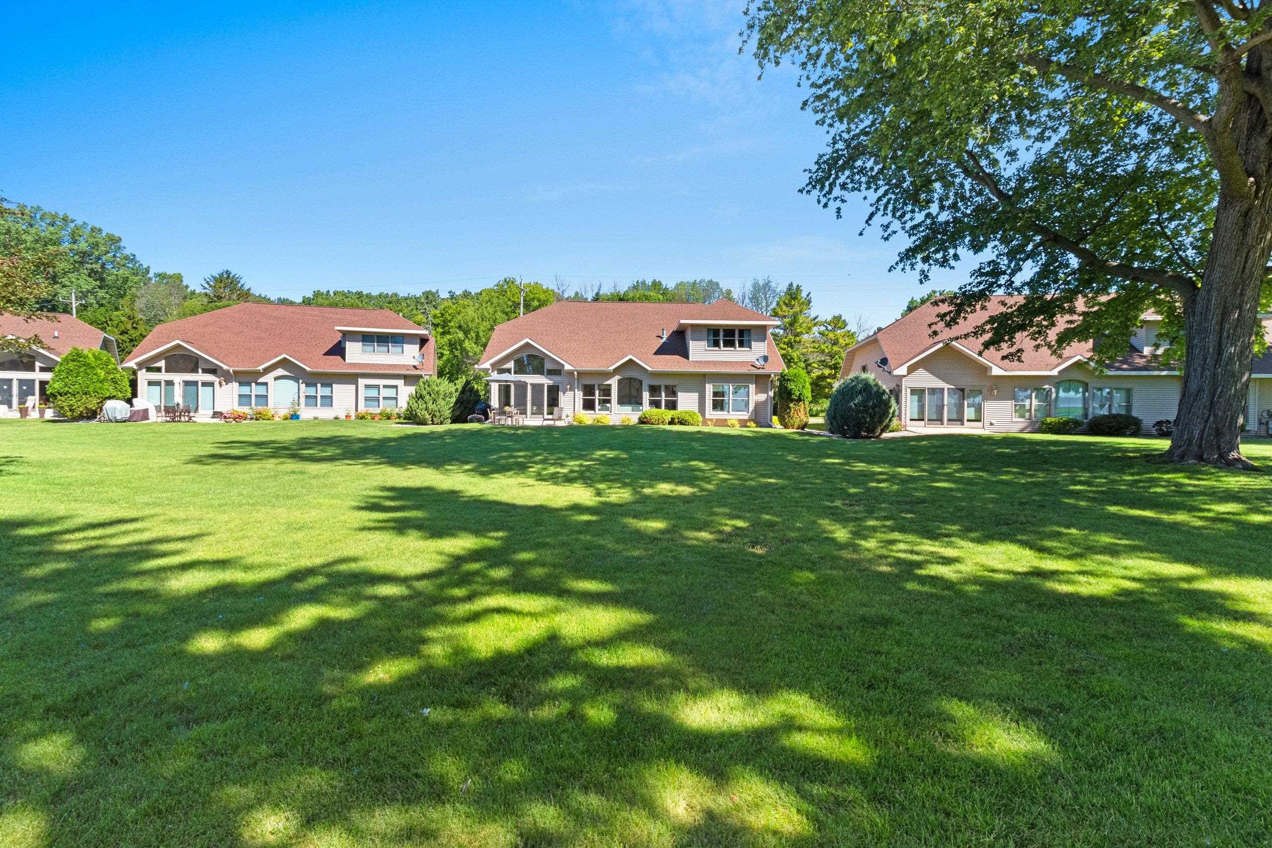 935 BRIGHTON Drive