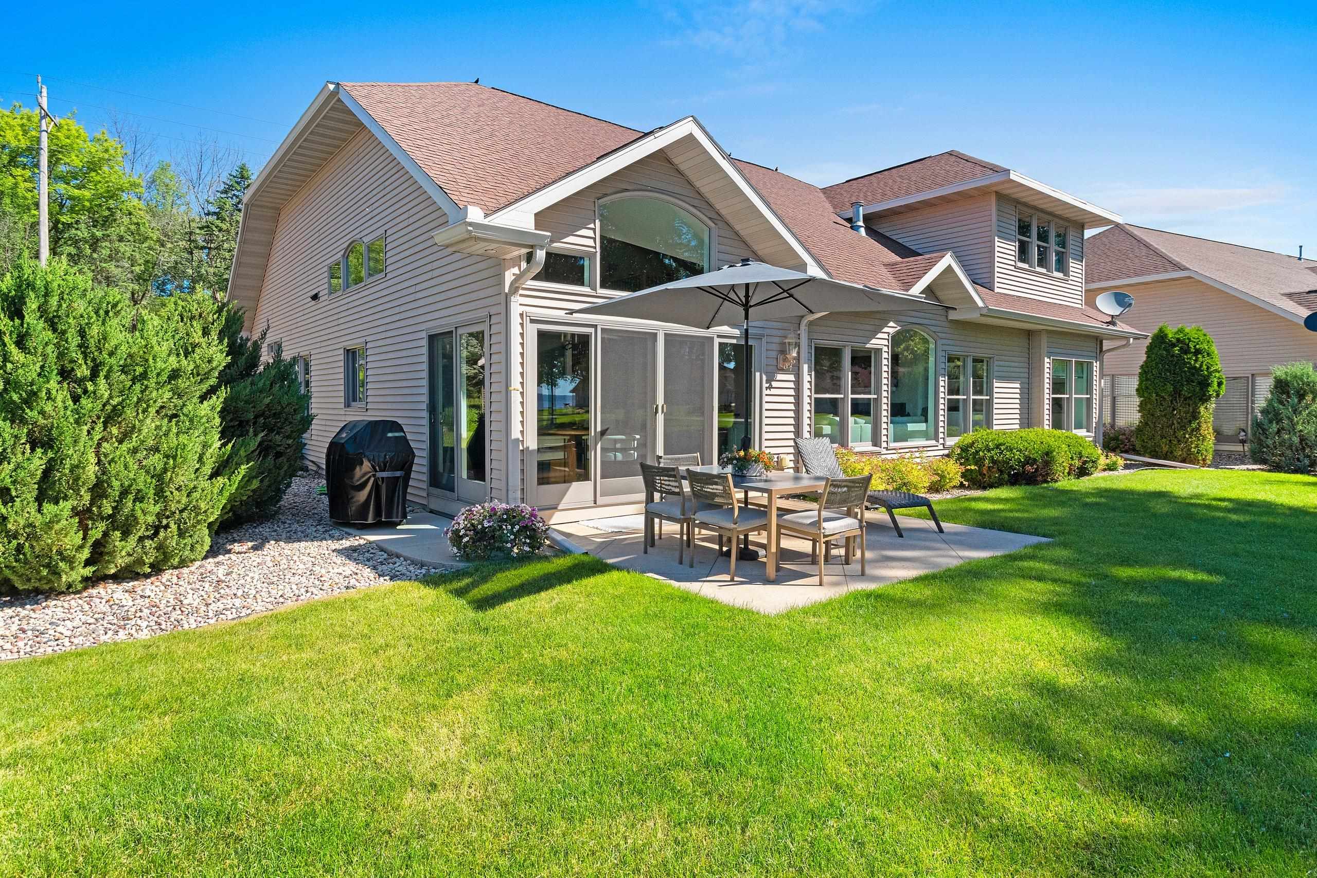 935 BRIGHTON Drive