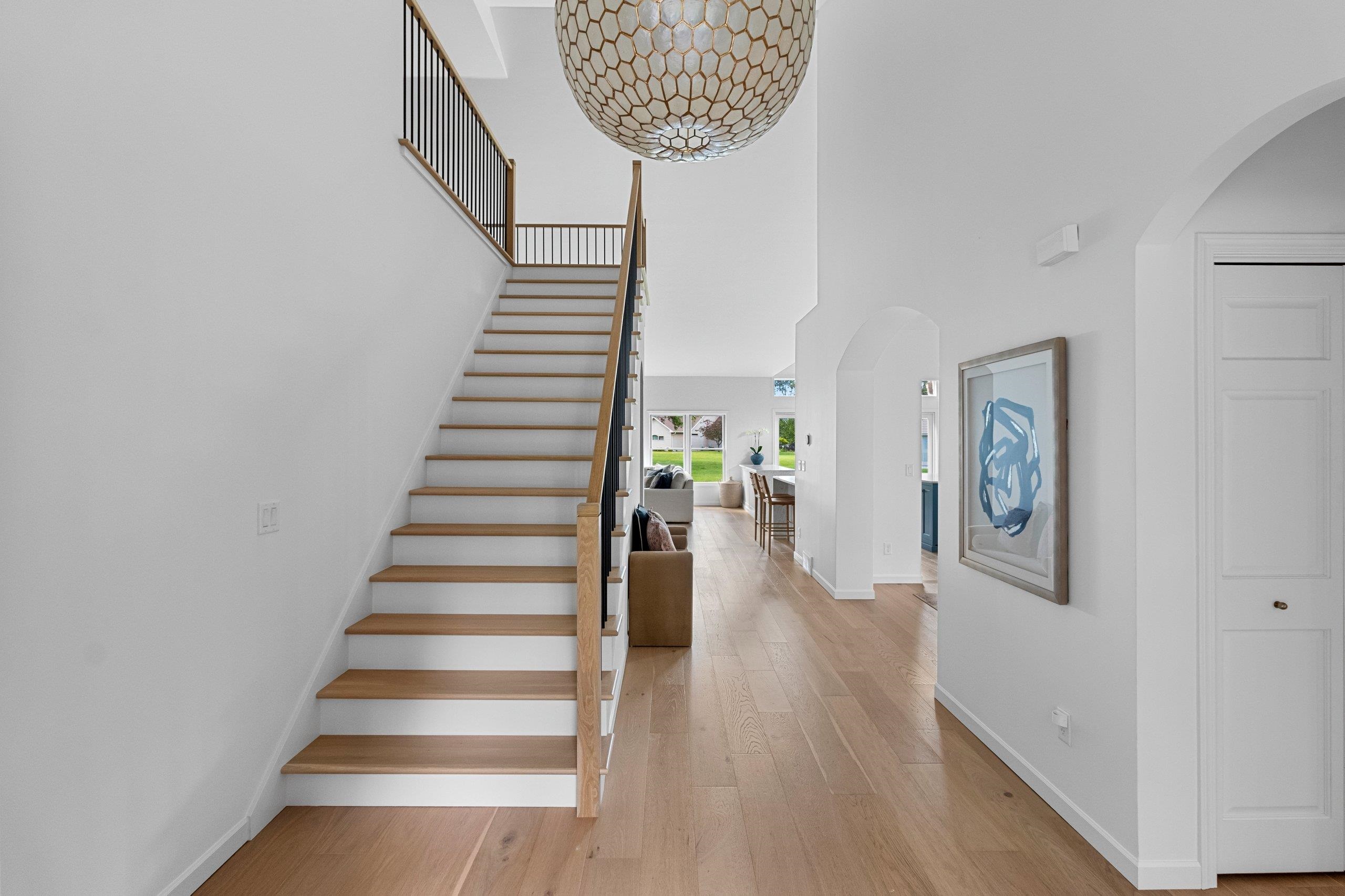 935 BRIGHTON Drive