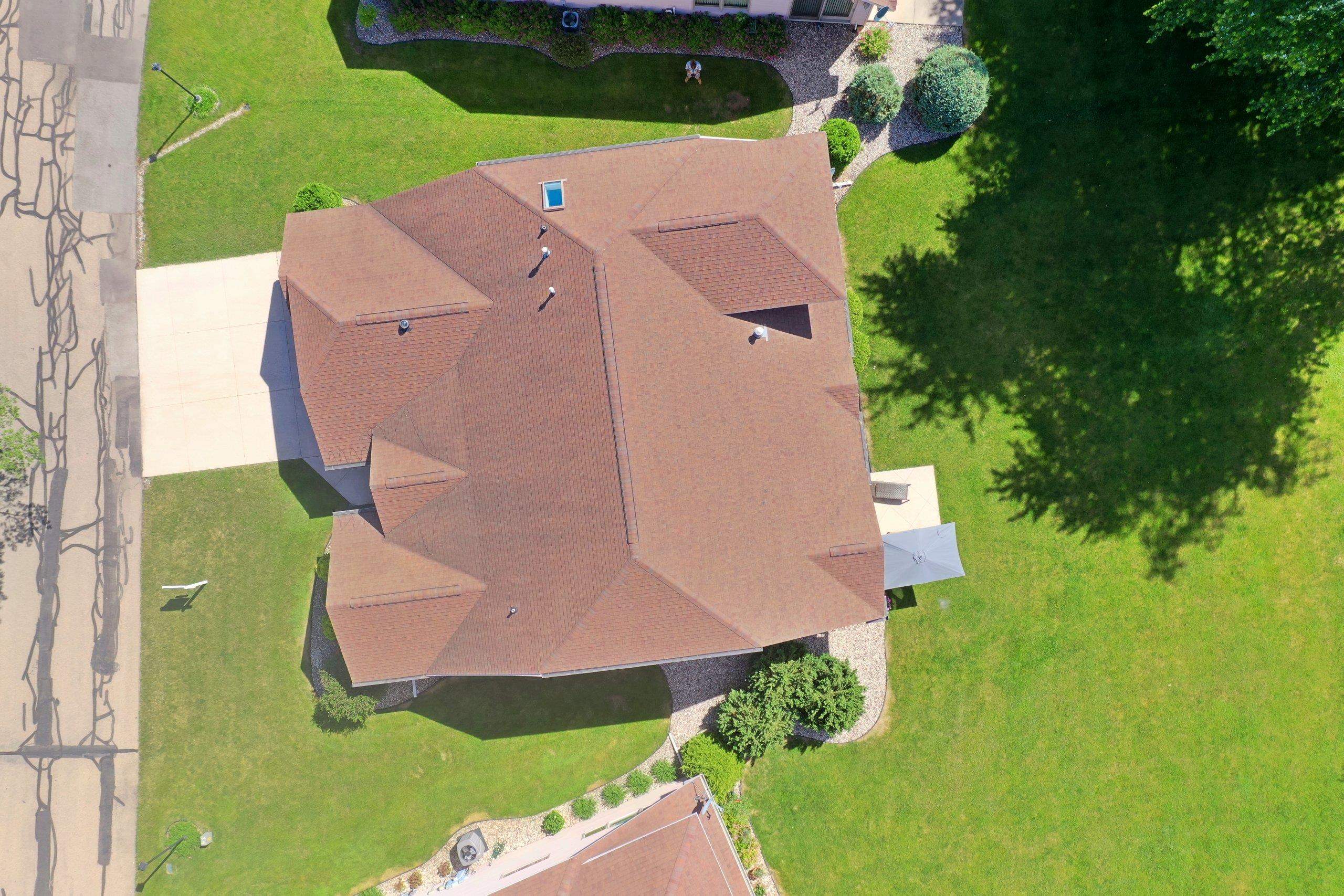935 BRIGHTON Drive