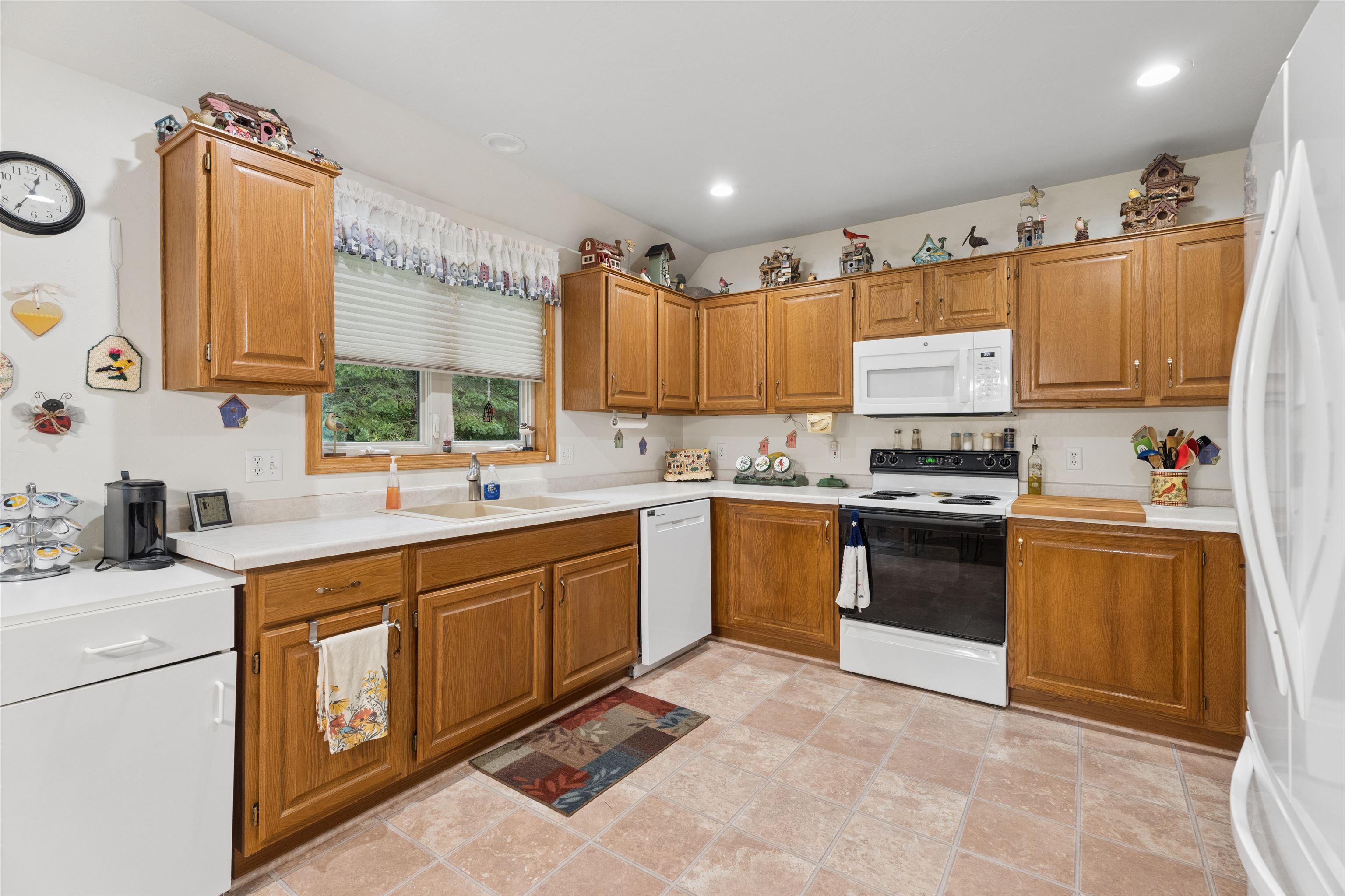 1123 STILLMEADOW Lane