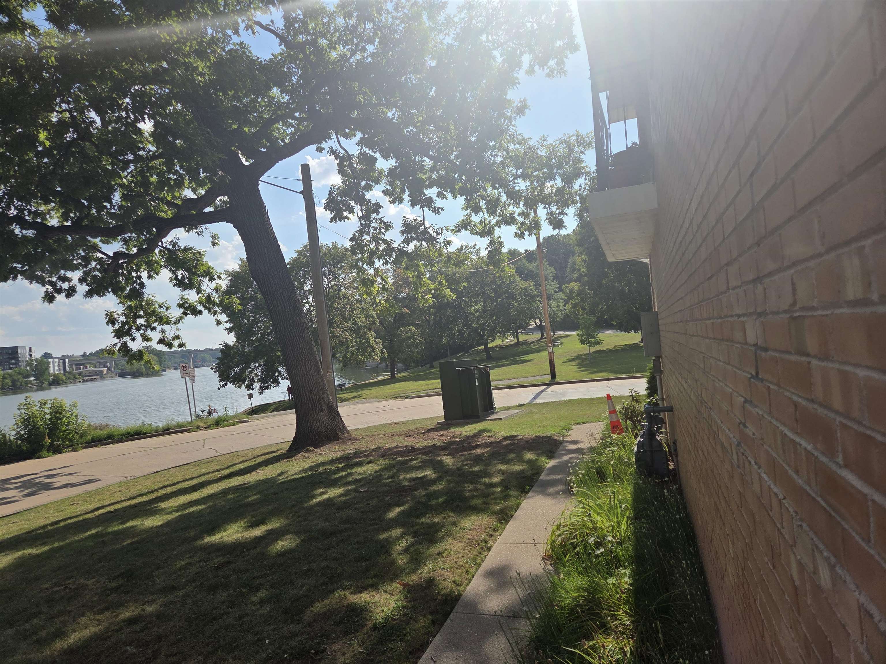 10 GREEN BAY Court Unit: 205