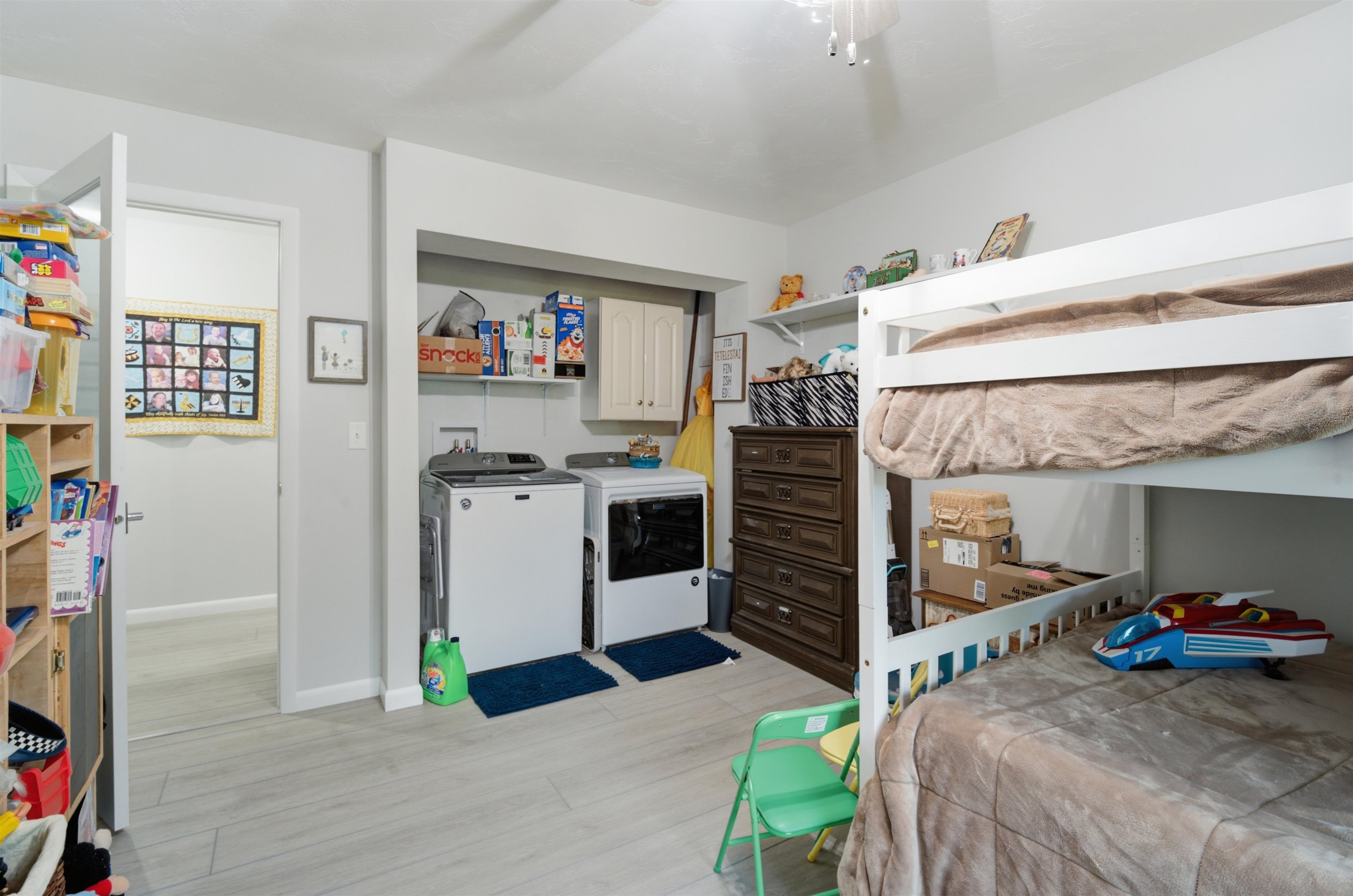 10 GREEN BAY Court Unit: 205