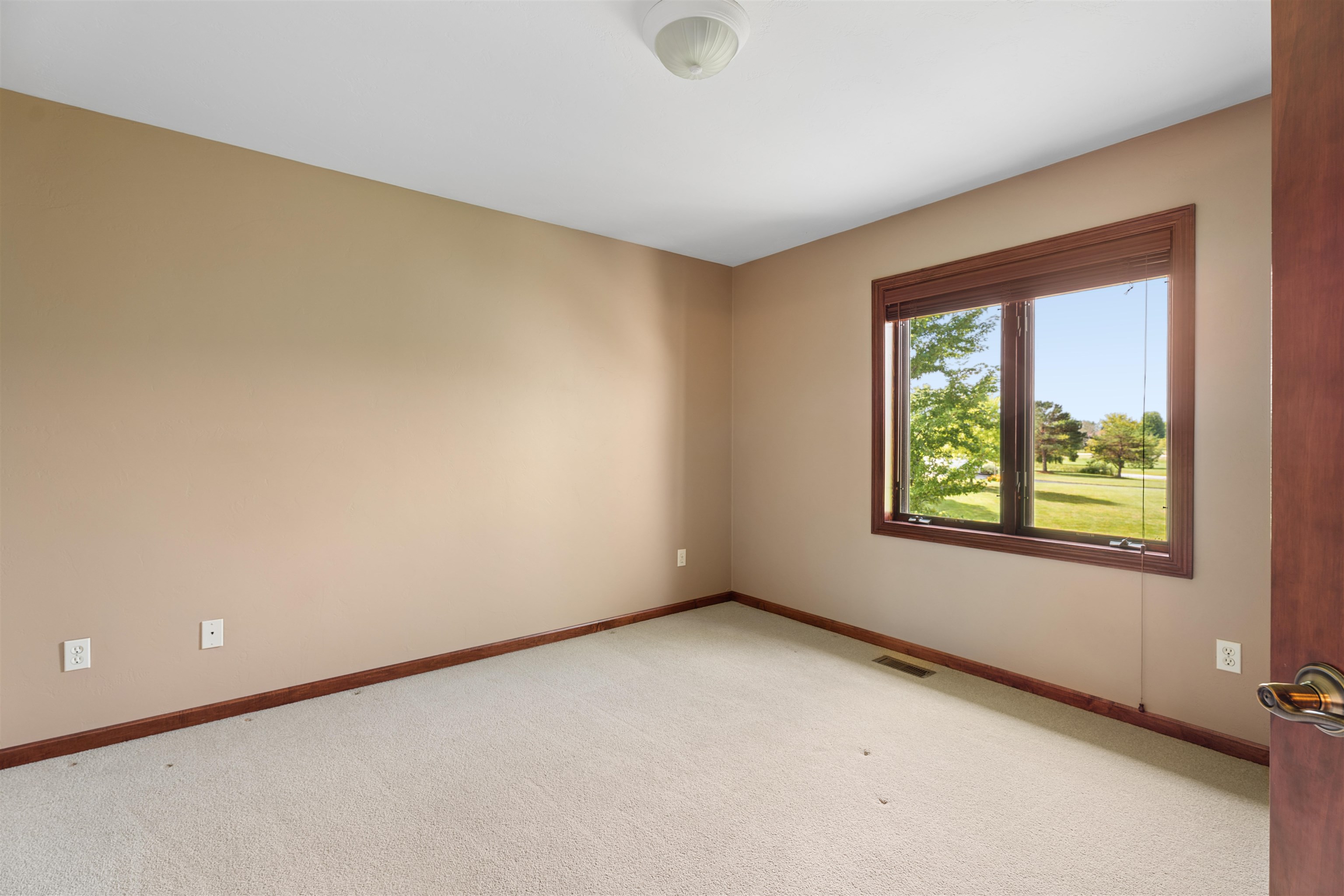 N1030 SPRING VALLEY Drive