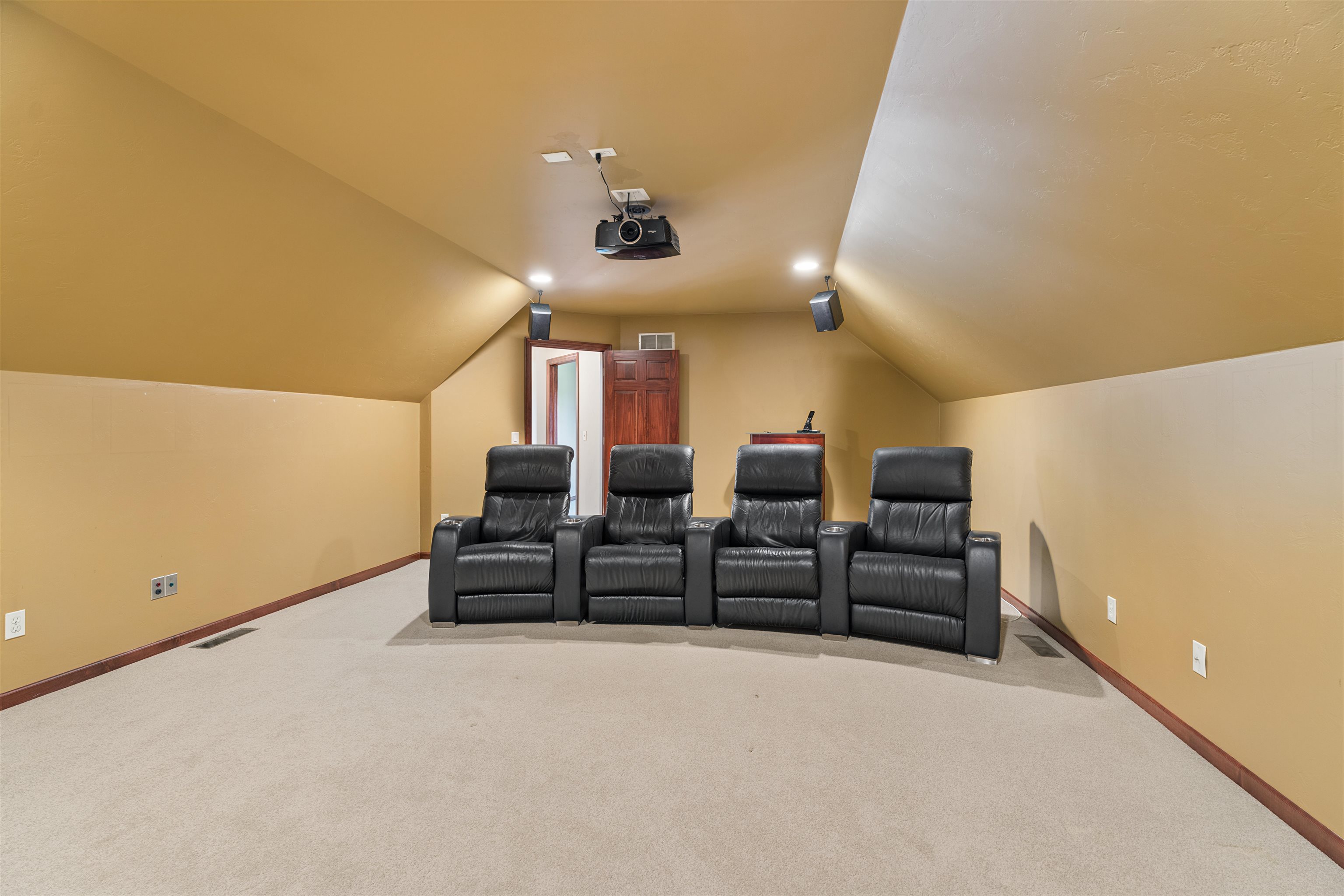 N1030 SPRING VALLEY Drive