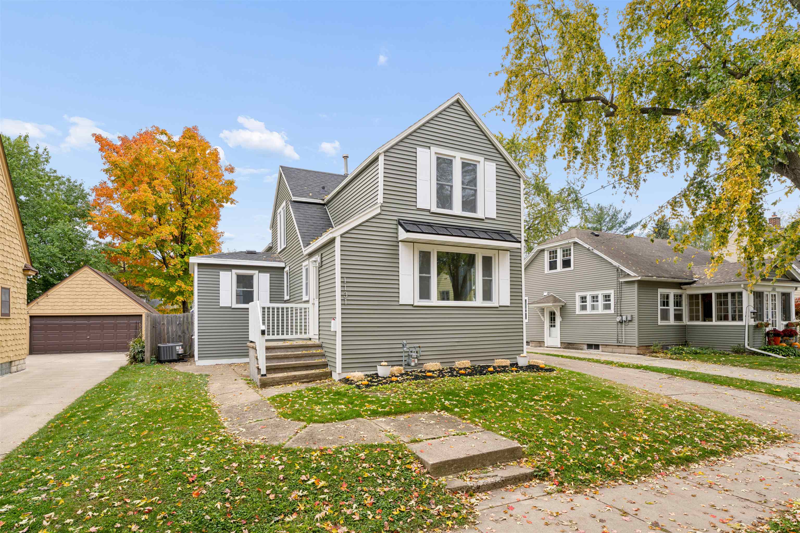 1131 W WINNEBAGO Street