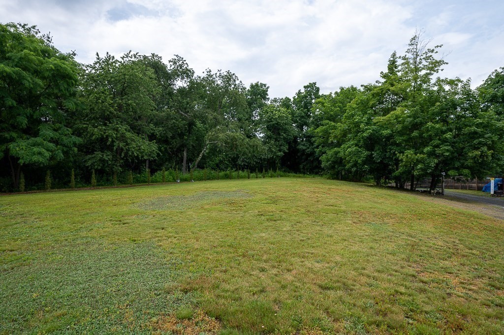 65 Lancaster Rd