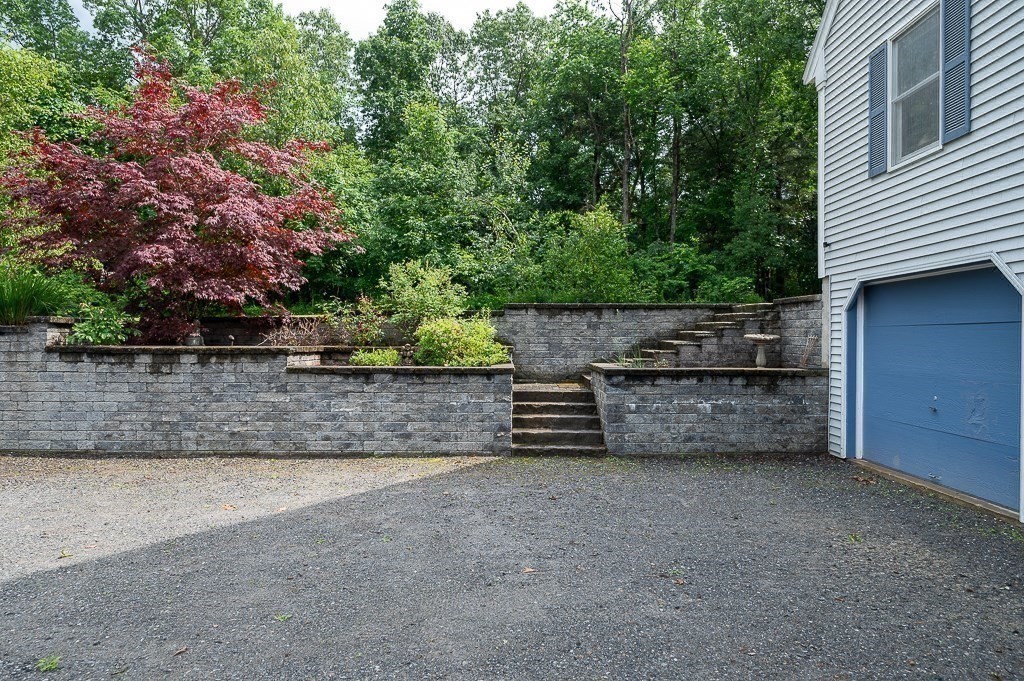 65 Lancaster Rd