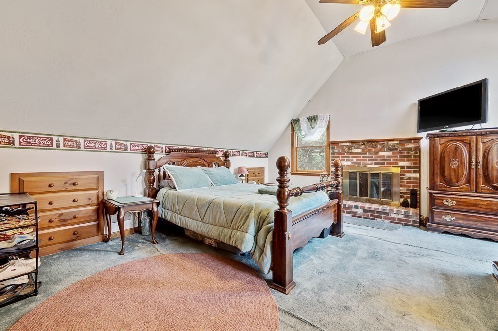 65 Lancaster Rd
