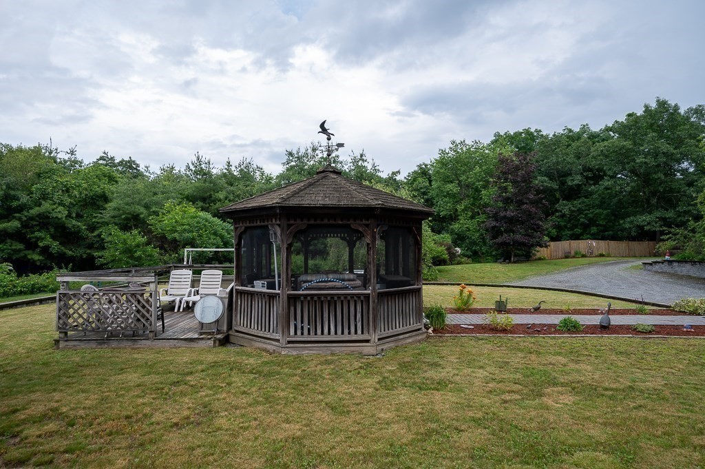 65 Lancaster Rd