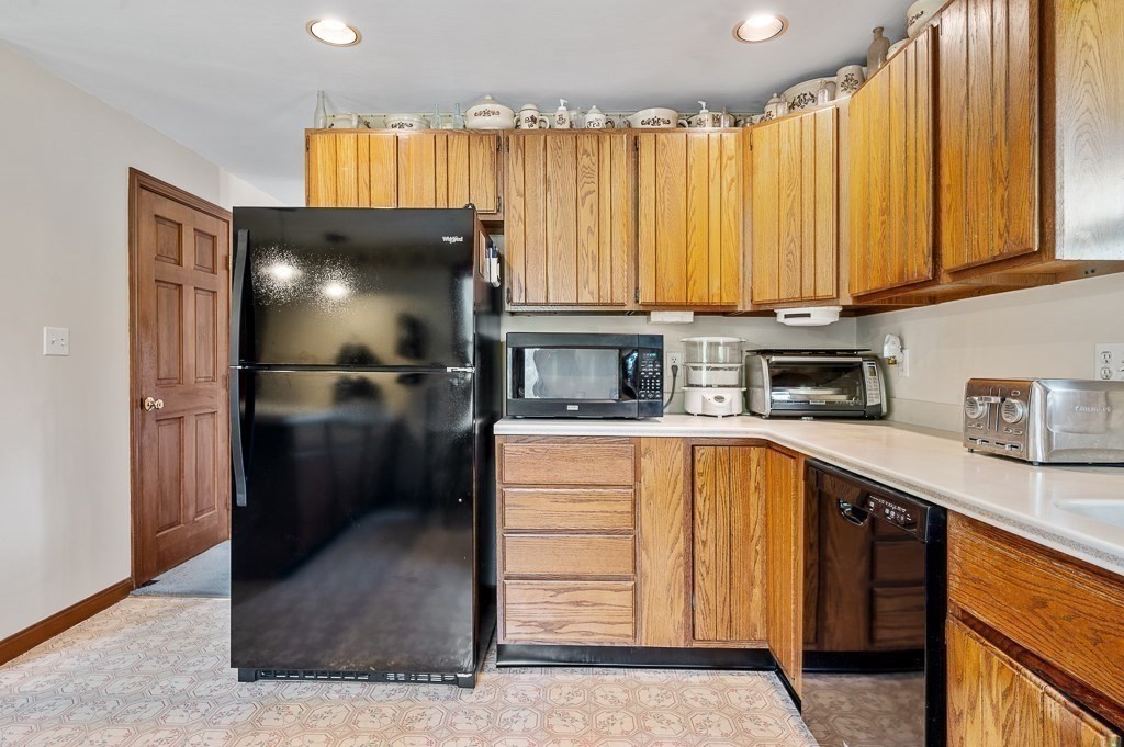 65 Lancaster Rd