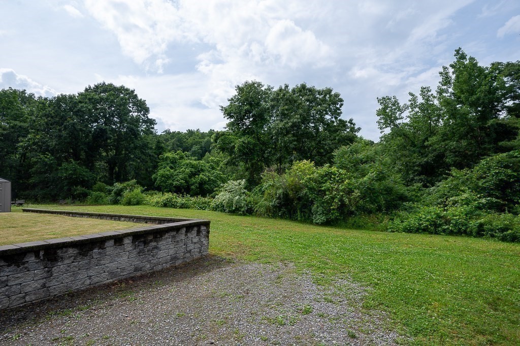 65 Lancaster Rd