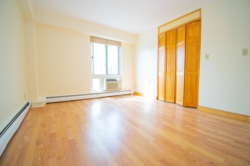 4 Trowbridge Place # 4A
