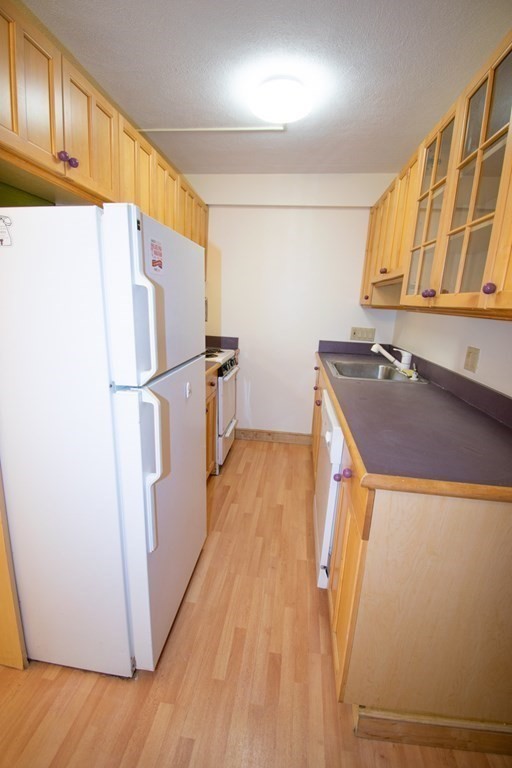 4 Trowbridge Place # 4A