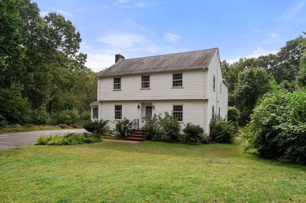171 Glezen Ln