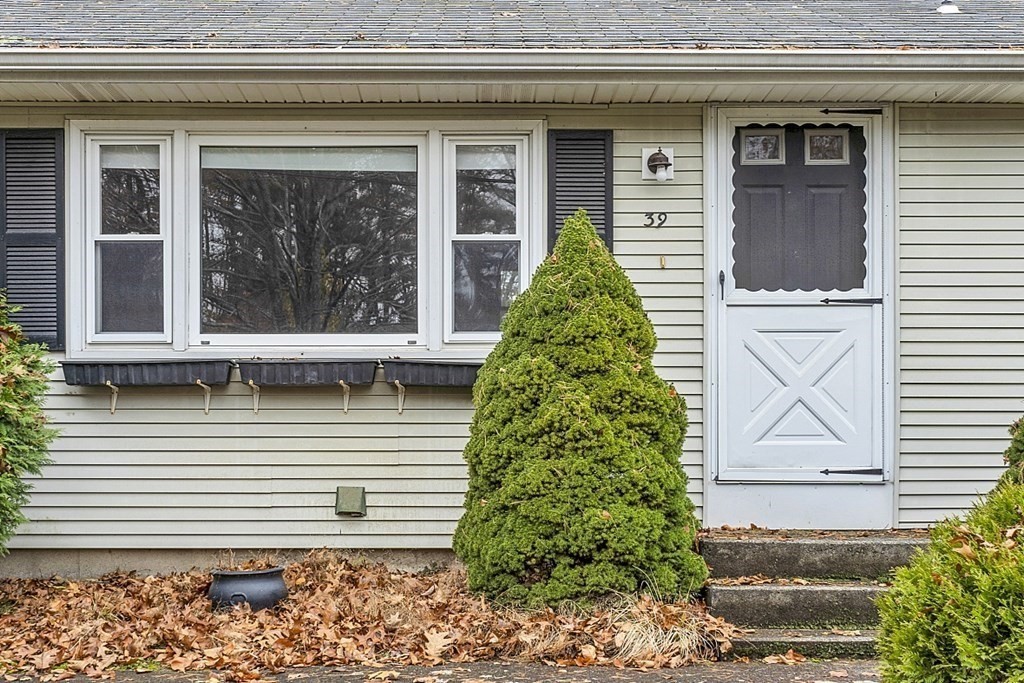 39 Glenwood Drive