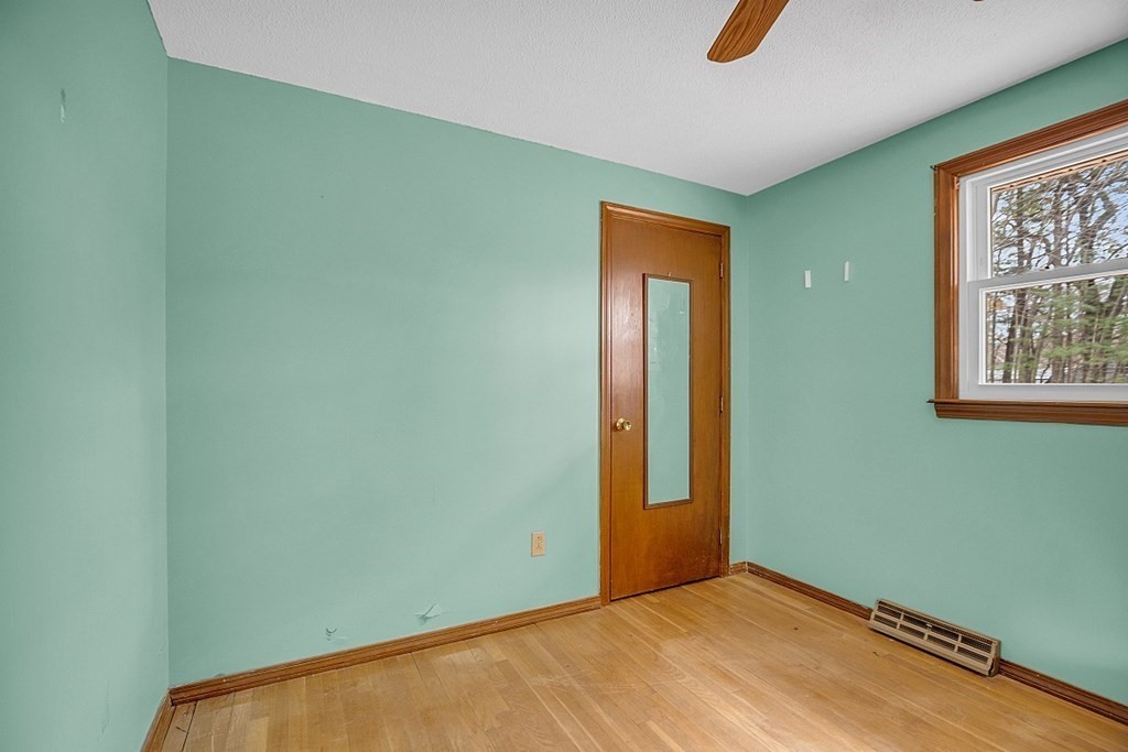 39 Glenwood Drive