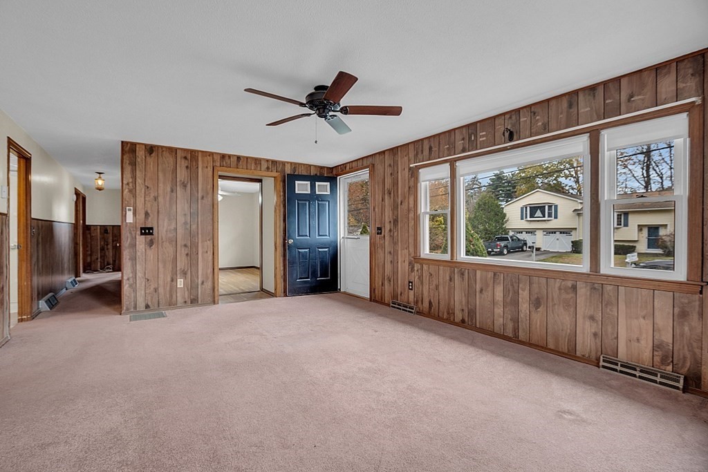 39 Glenwood Drive