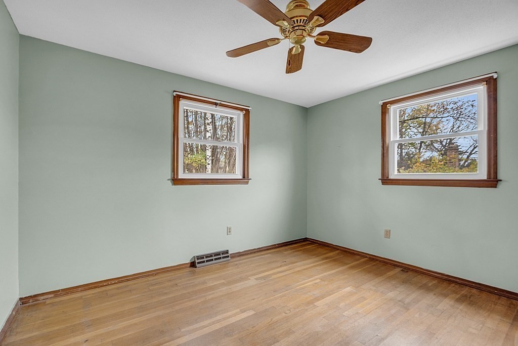 39 Glenwood Drive