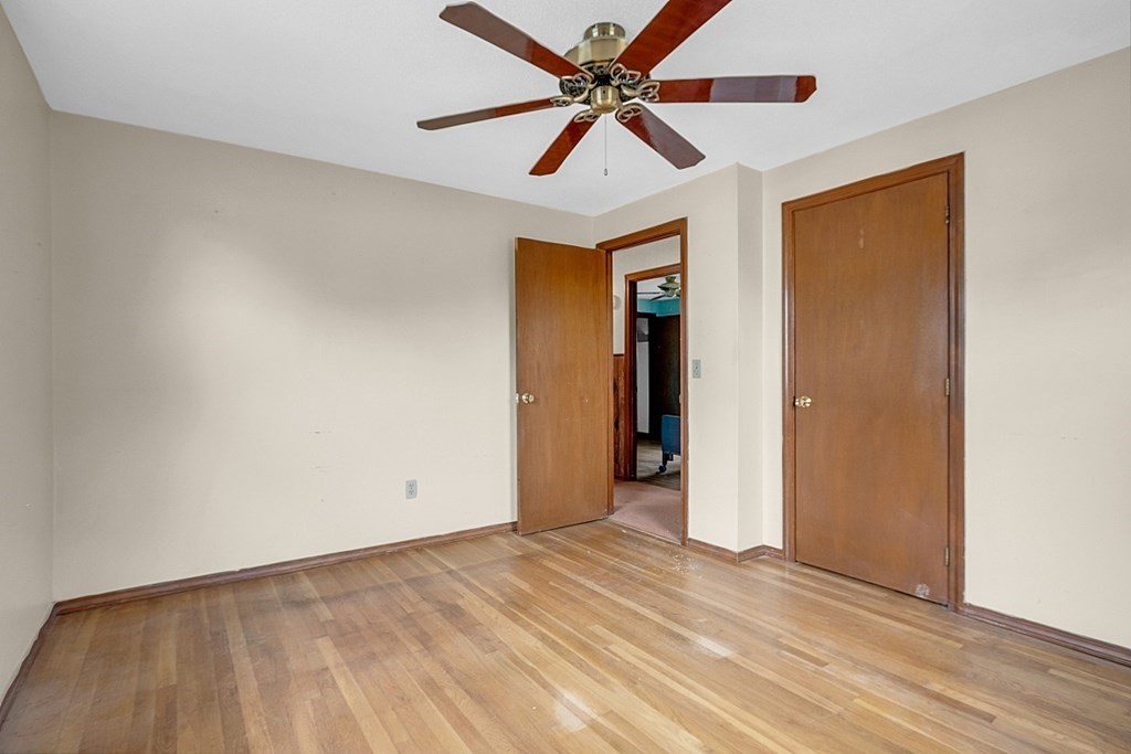 39 Glenwood Drive