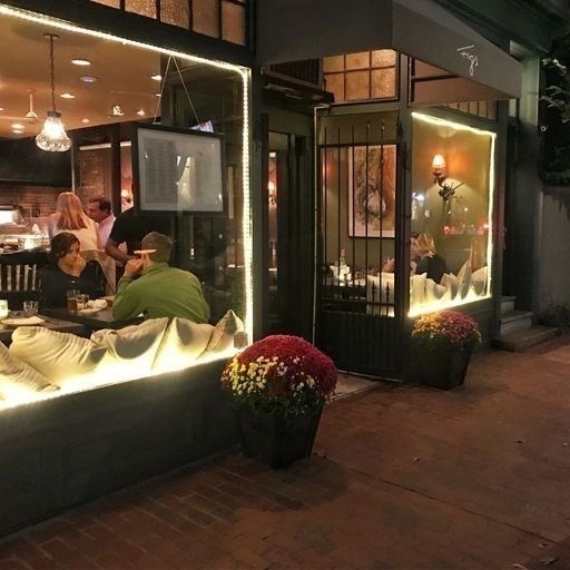 18 Pleasant Street # 2