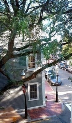 18 Pleasant Street # 2