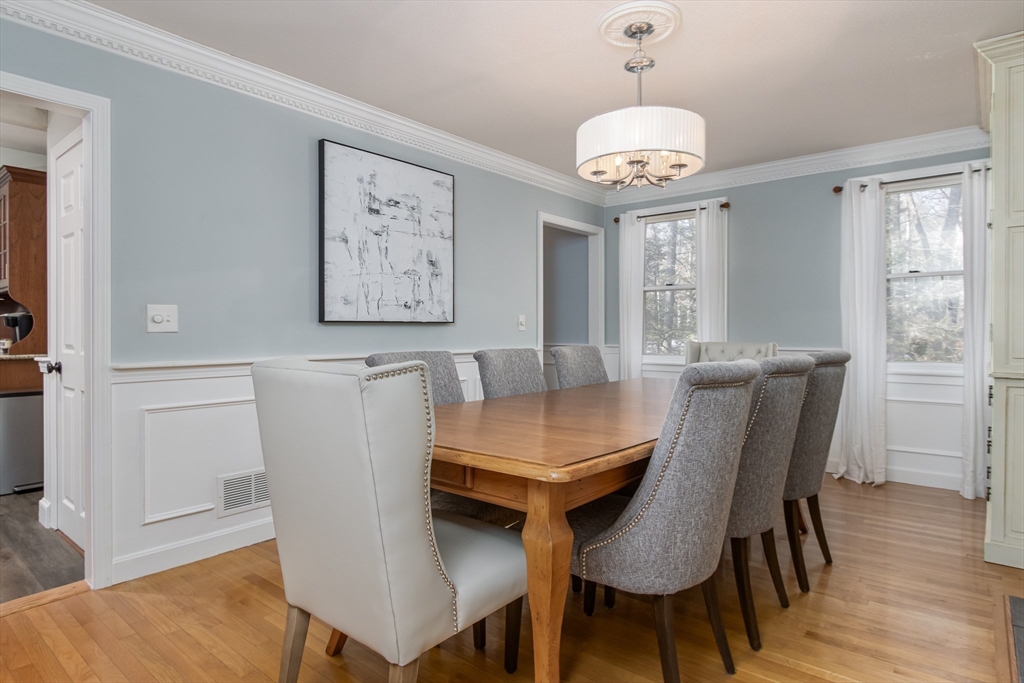 6 Brick Pond Way