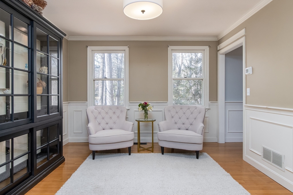 6 Brick Pond Way