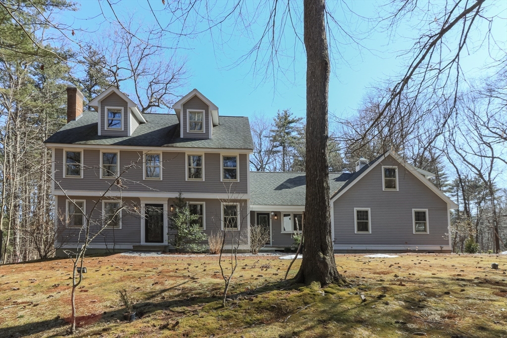 6 Brick Pond Way