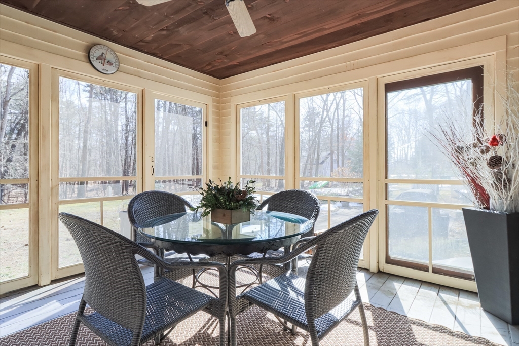 6 Brick Pond Way
