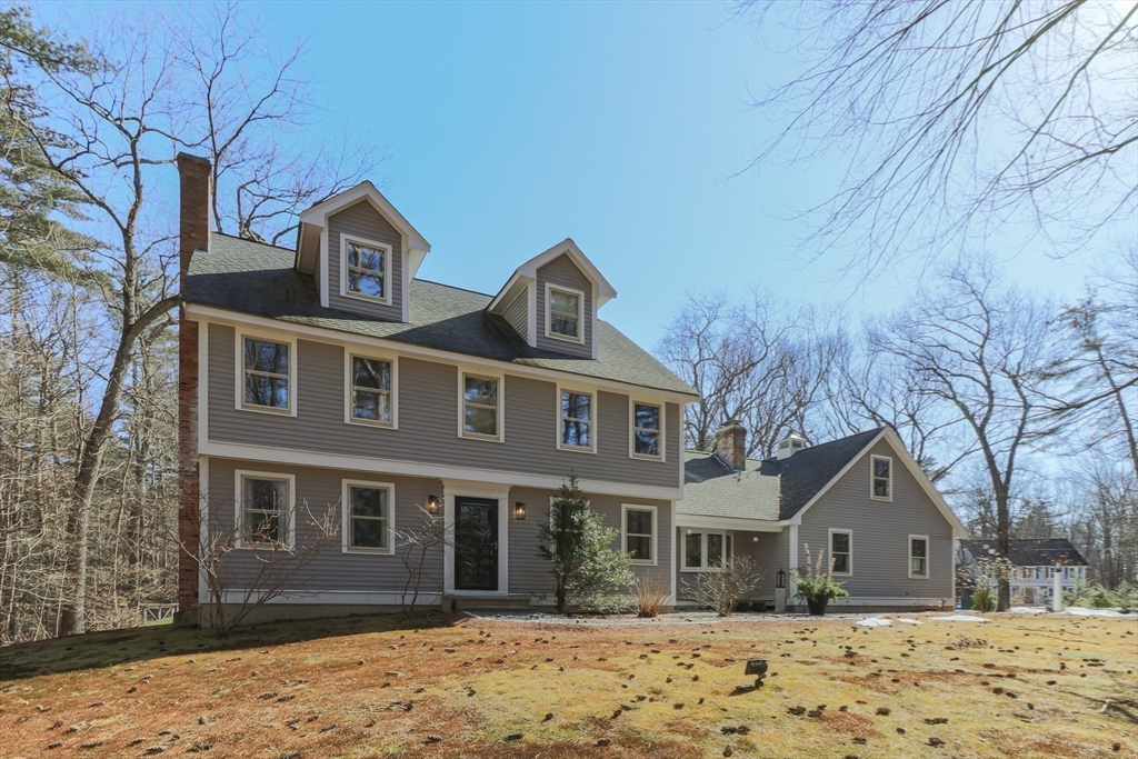 6 Brick Pond Way