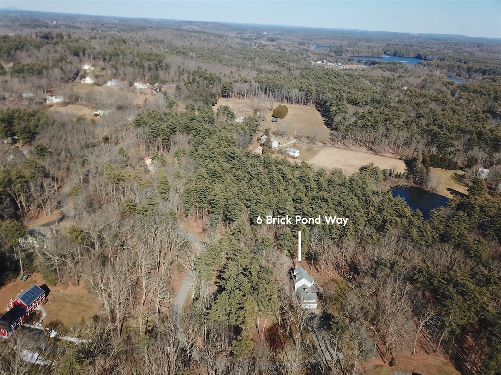 6 Brick Pond Way