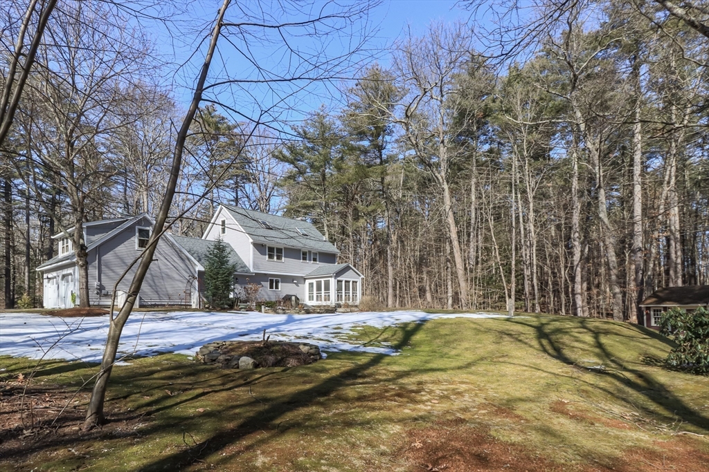 6 Brick Pond Way