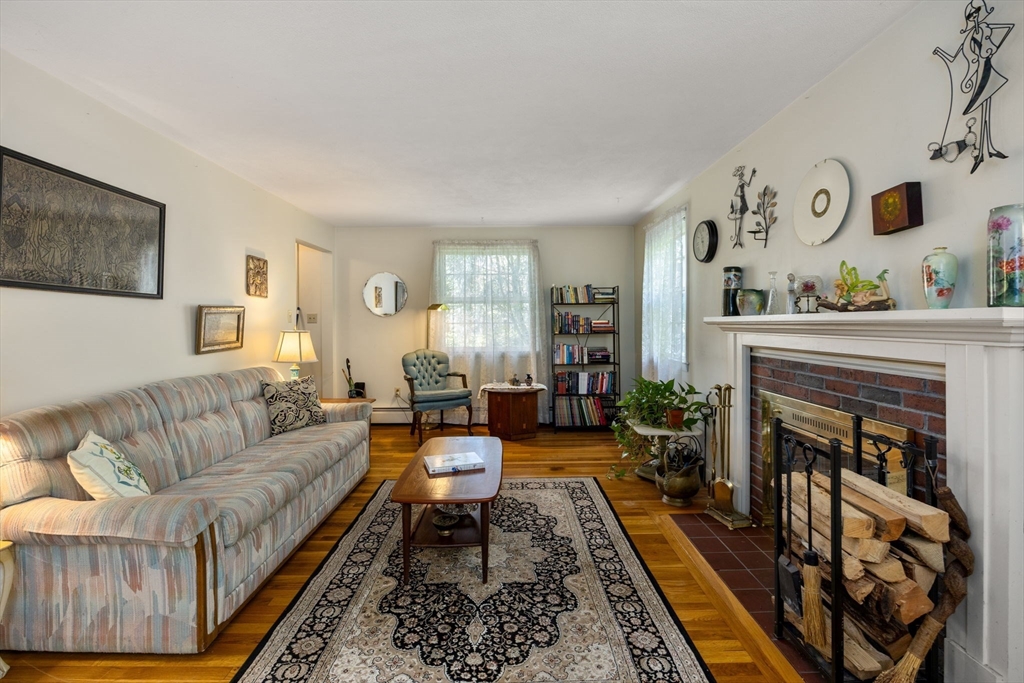 33 Boeske Ave