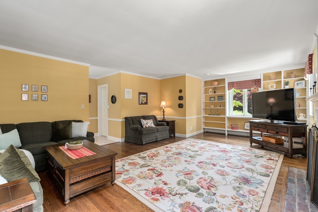 20 Belcher Dr