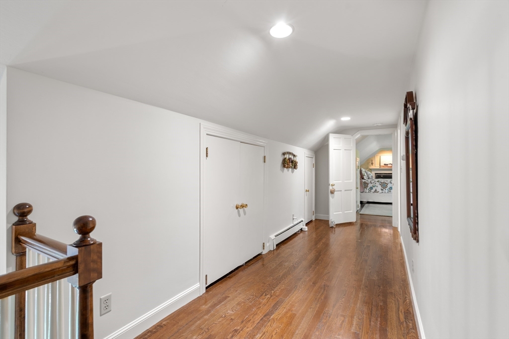 20 Belcher Dr