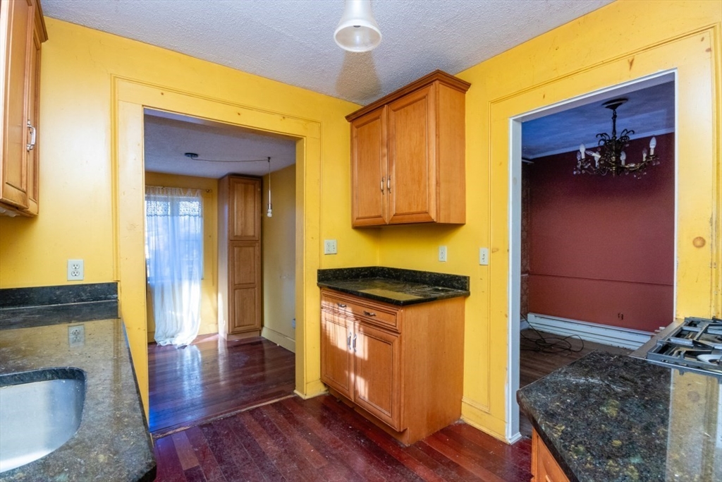 79 Lorna Rd