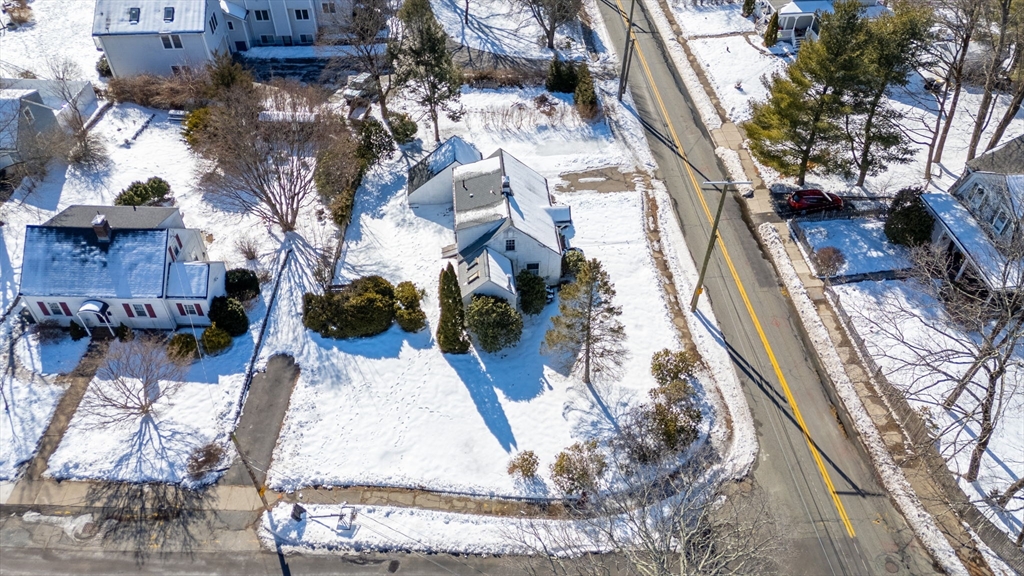 222 East St