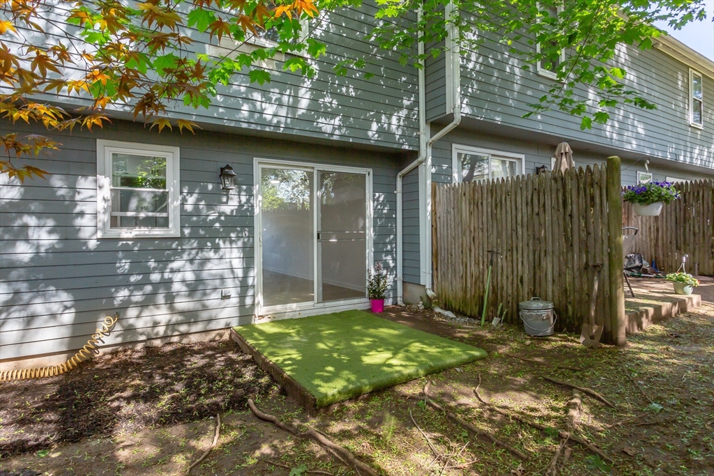 22 Frenier Ave # 9