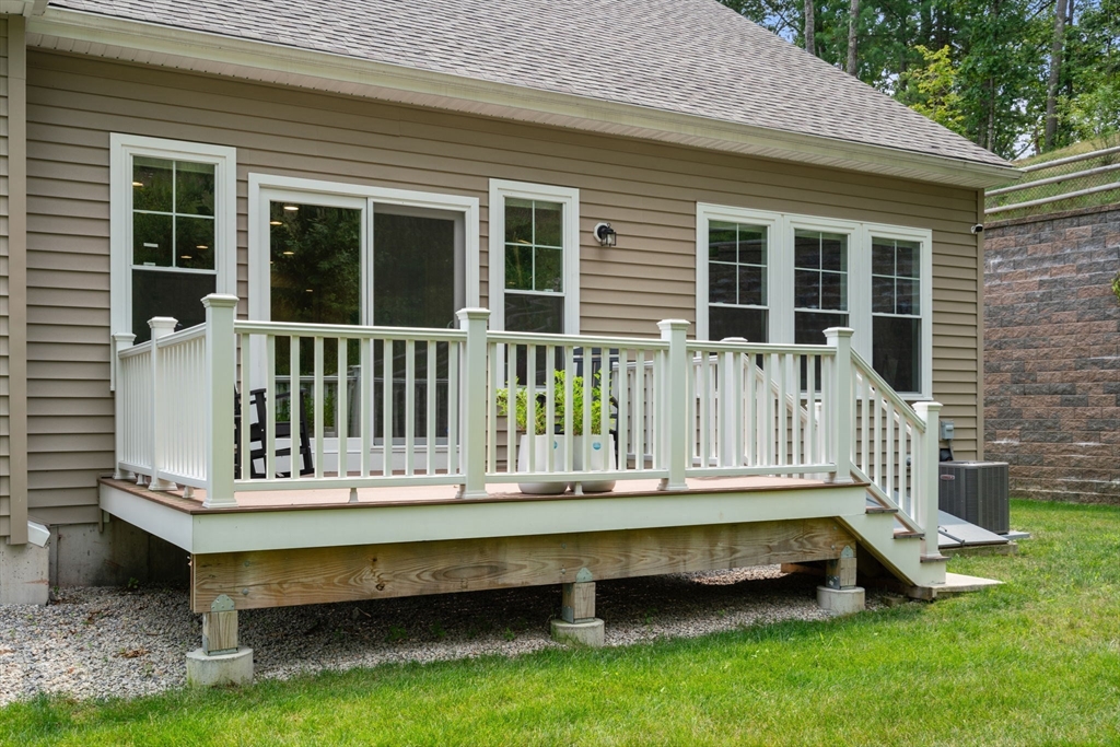 101 White Pond Way # 101