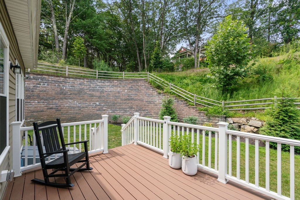 101 White Pond Way # 101