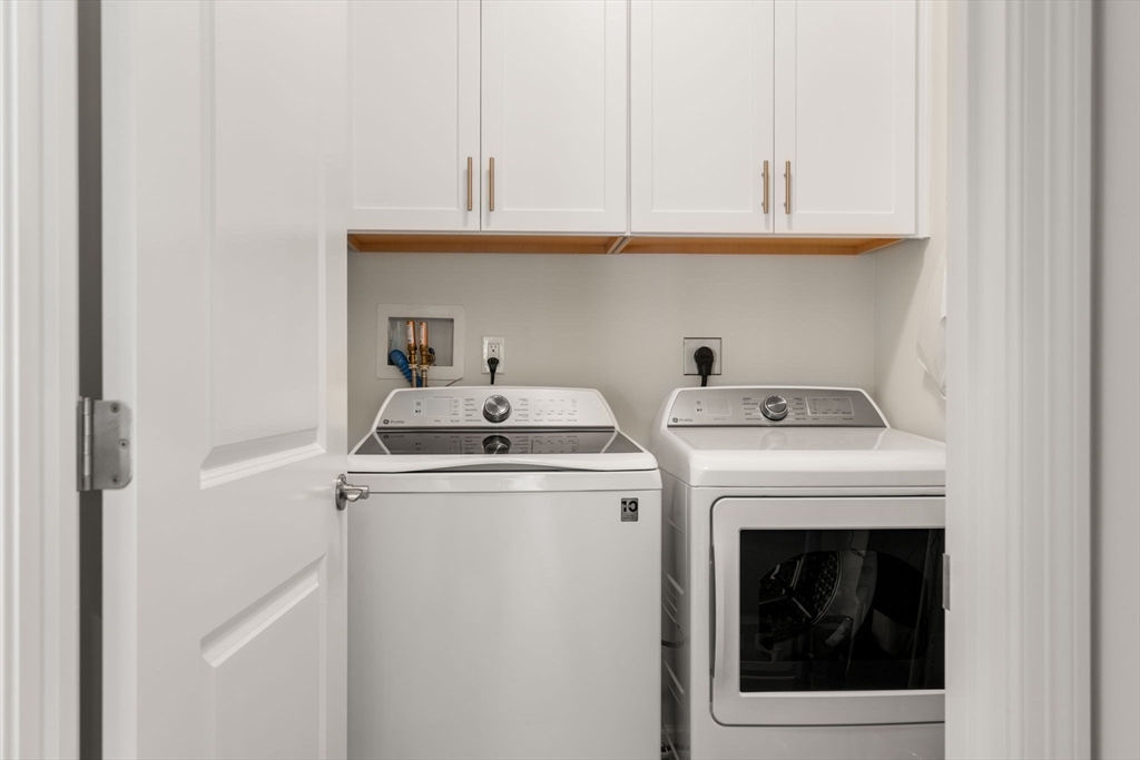 101 White Pond Way # 101