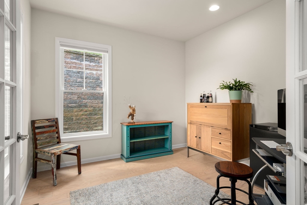 101 White Pond Way # 101