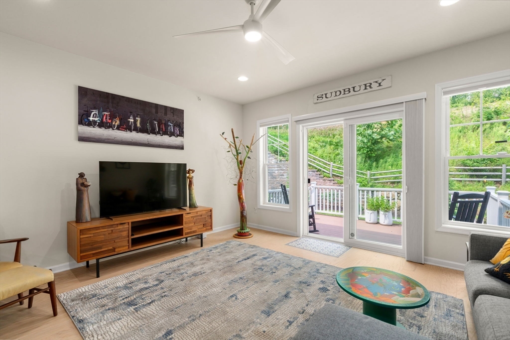 101 White Pond Way # 101
