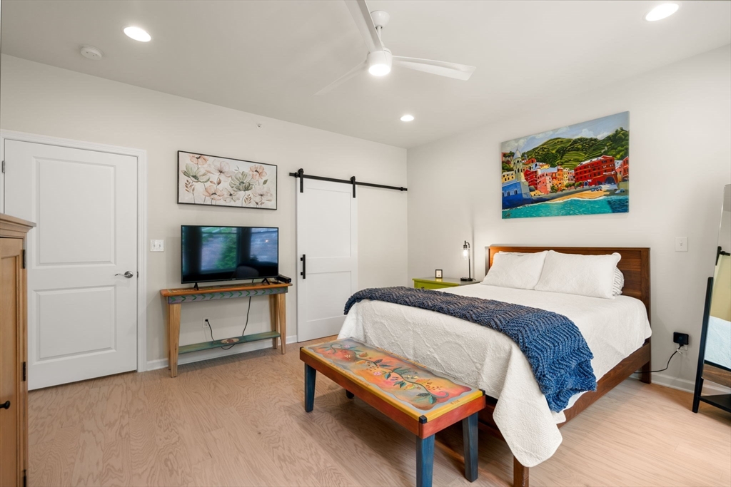 101 White Pond Way # 101
